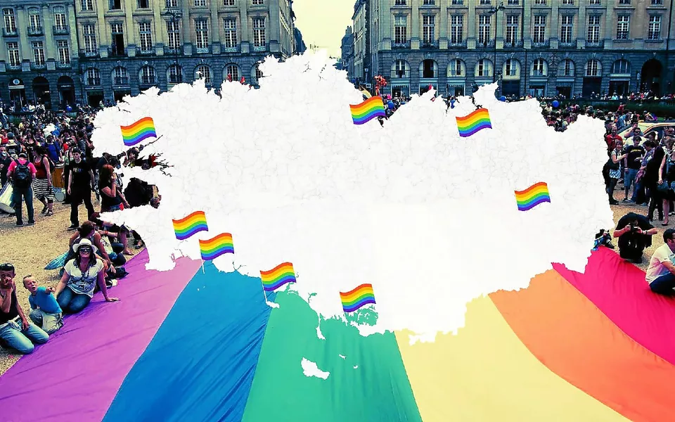 En Bretagne, les petites villes se mettent aux Prides